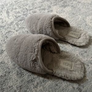 UGG Soft Gray Slippers